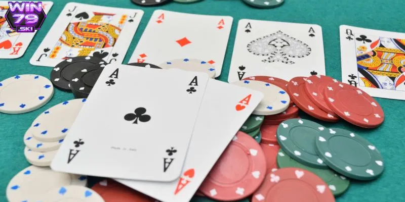 Bốn đôi thông có thể chặn được nhiều bài lớn 