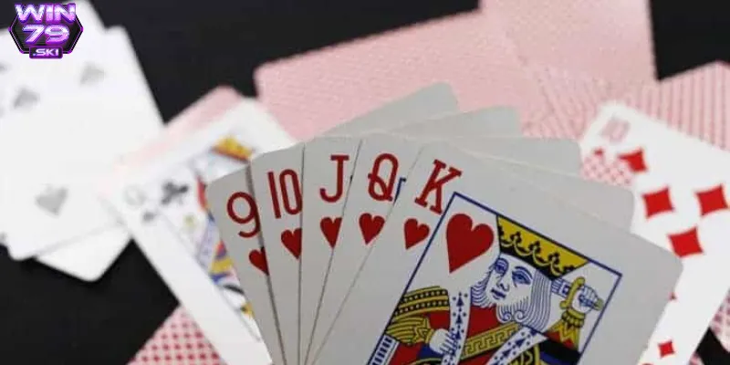 tien len mien nam 1 Đoán bài đối thủ giúp bạn kiểm soát thế trận